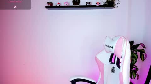 Snapshot of kali_ka chatting on September 19, 2025, 6:08 pm Kali Ka Please help me with your thumbs up its important dont forget my birthday on October 26 online show from September 19, 2025, 6:08 pm