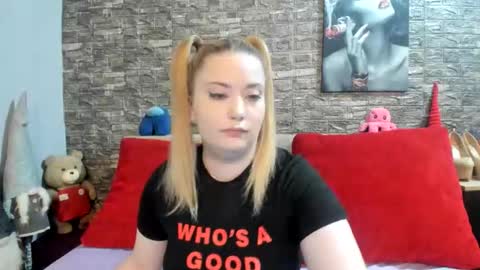 kalindahot online show from October 12, 2025, 6:07 pm