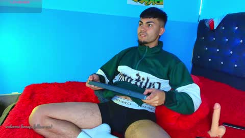 K A L I online show from December 4, 2024, 11:13 pm