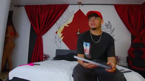 Kamie  Sebas Dolce online show from December 16, 2025, 12:10 pm