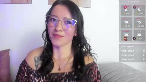 kamila_flower online show from November 13, 2025, 1:21 pm