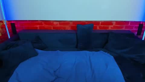 kamilahot25 online show from November 8, 2025, 7:23 pm