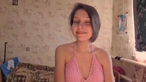 Mari  Simmons online show from October 12, 2025, 7:07 am