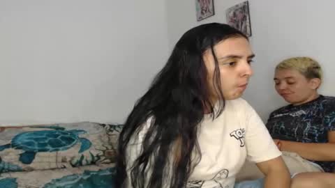 Snapshot of kammy_cami chatting on February 11, 2026, 12:04 am kammy y camila online show from February 11, 2026, 12:04 am