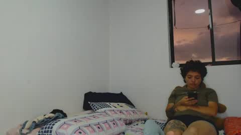 kammy   y   camila online show from July 17, 2026, 11:20 pm