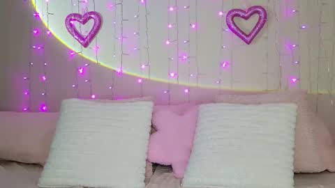 kamrynmarie69 online show from March 8, 2026, 8:01 pm