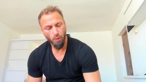 Snapshot of kanegriffin26 chatting on February 24, 2025, 9:43 am Kane OF strongkane online show from February 24, 2025, 9:43 am