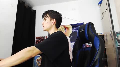 andres online show from November 29, 2025, 1:14 pm