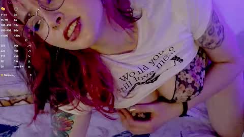 Snapshot of kanne_goth chatting on November 22, 2025, 11:59 pm online show from November 22, 2025, 11:59 pm