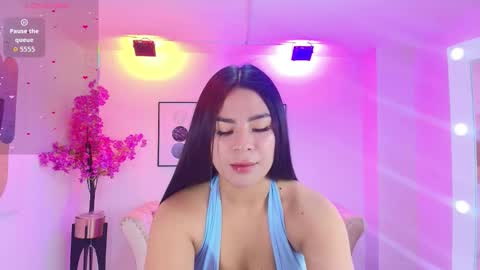 Kaori online show from January 18, 2026, 12:42 pm