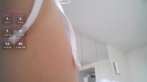 Dju online show from April 11, 2026, 7:45 am