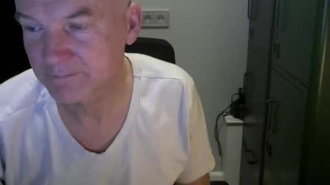 Robbie online show from February 2, 2025, 5:42 am