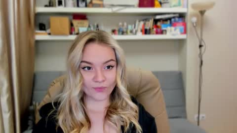 Kara. Off from 15th till 24th of December online show from October 23, 2025, 10:52 pm