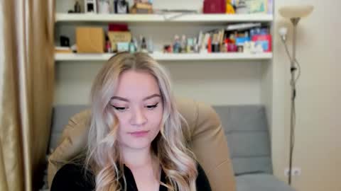 Kara. Off from 15th till 24th of December online show from October 25, 2025, 10:37 pm