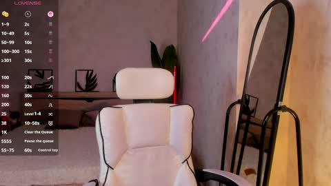 Karen online show from April 29, 2026, 12:27 am