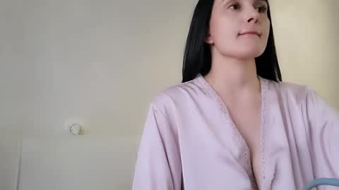 Snapshot of karennclark chatting on March 18, 2026, 11:24 am karennclark online show from March 18, 2026, 11:24 am