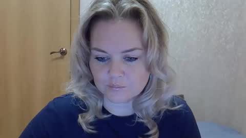 karennelsonx online show from October 13, 2025, 7:03 pm