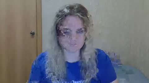 Snapshot of karennelsonx chatting on July 17, 2026, 12:23 pm karennelsonx online show from July 17, 2026, 12:23 pm