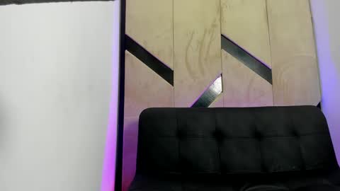 karina_aurora online show from March 8, 2025, 3:28 am