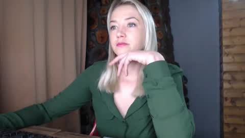 karina online show from February 17, 2026, 3:58 am