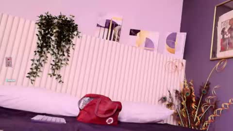 Snapshot of karina_gomez_18 chatting on June 30, 2026, 11:00 am Kari online show from June 30, 2026, 11:00 am
