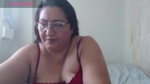 Snapshot of karina_turbay chatting on December 5, 2024, 6:11 pm Karina online show from December 5, 2024, 6:11 pm