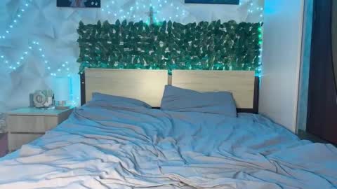 Snapshot of karina_vibe chatting on February 16, 2026, 1:40 pm Karina online show from February 16, 2026, 1:40 pm