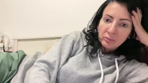 Snapshot of karinablair chatting on February 25, 2025, 5:58 pm Karina online show from February 25, 2025, 5:58 pm