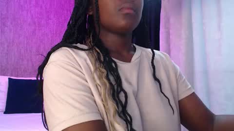 Snapshot of karinaflowers_ chatting on February 25, 2026, 11:42 am Im Karina online show from February 25, 2026, 11:42 am