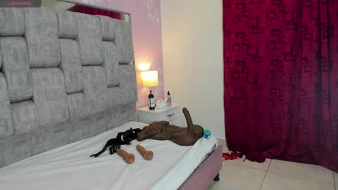 Snapshot of karinasimonz chatting on March 7, 2025, 7:38 pm KarinaSimonz online show from March 7, 2025, 7:38 pm