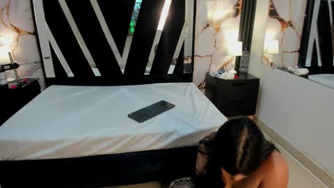 Snapshot of karinasimonz chatting on September 12, 2025, 8:42 pm KarinaSimonz online show from September 12, 2025, 8:42 pm