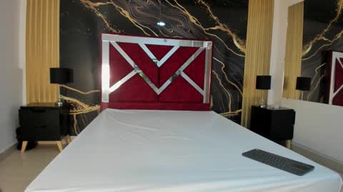 Snapshot of karinasimonz chatting on December 14, 2025, 7:40 pm KarinaSimonz online show from December 14, 2025, 7:40 pm