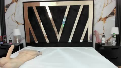 Snapshot of karinasimonz chatting on March 1, 2026, 8:00 pm KarinaSimonz online show from March 1, 2026, 8:00 pm