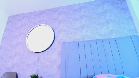 Karla online show from October 23, 2025, 1:49 am