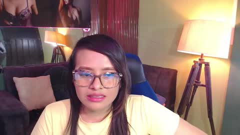  KARLA  online show from October 20, 2025, 6:52 pm