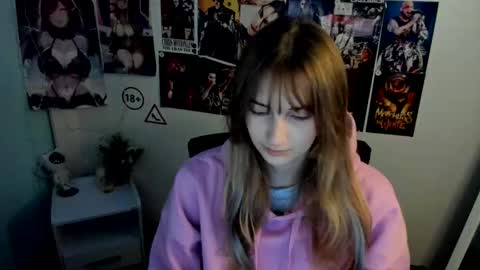 Karla online show from October 20, 2025, 6:14 am