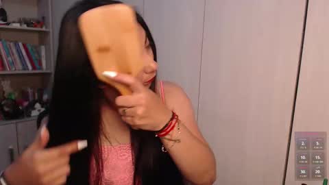 Snapshot of karla_hernandez chatting on January 15, 2026, 11:37 am Karla online show from January 15, 2026, 11:37 am