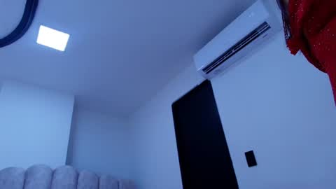 Snapshot of karla_hilton01 chatting on June 29, 2026, 11:54 am Karla online show from June 29, 2026, 11:54 am