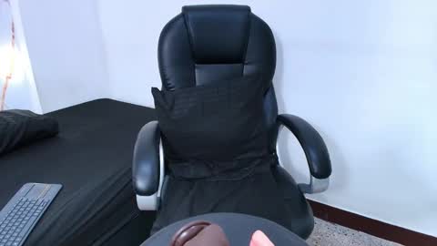 karla_hilton1 online show from December 13, 2025, 7:53 pm