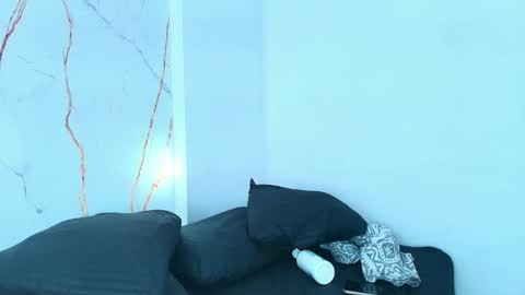 karla_hilton1 online show from January 10, 2026, 11:34 am