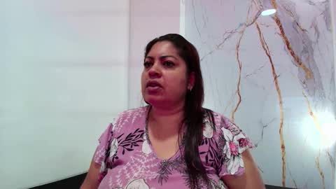 karla_hilton1 online show from March 26, 2026, 11:05 am