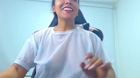 Karla online show from April 14, 2026, 2:06 am