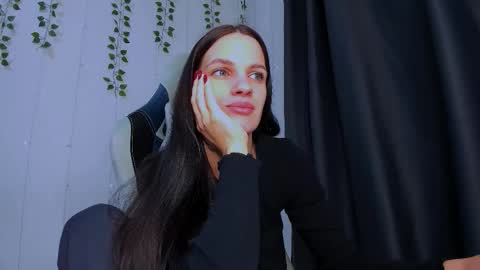 karla_lim online show from October 25, 2025, 4:46 pm