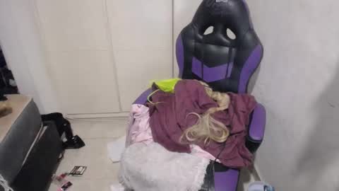 KARLA online show from December 25, 2024, 11:43 am