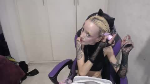 KARLA online show from December 27, 2024, 3:09 am