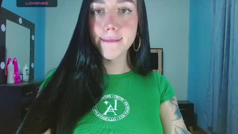 Snapshot of karla_zambrano chatting on April 30, 2026, 10:47 pm karla online show from April 30, 2026, 10:47 pm