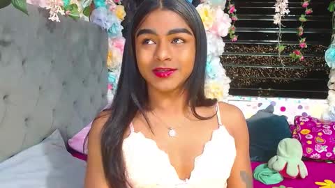 KARLY.  online show from December 15, 2025, 6:50 am