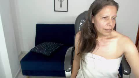 KARLYE online show from December 3, 2024, 7:43 am