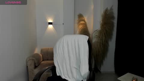 KARLYE online show from February 26, 2026, 1:59 am