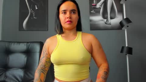   online show from October 28, 2025, 1:14 pm